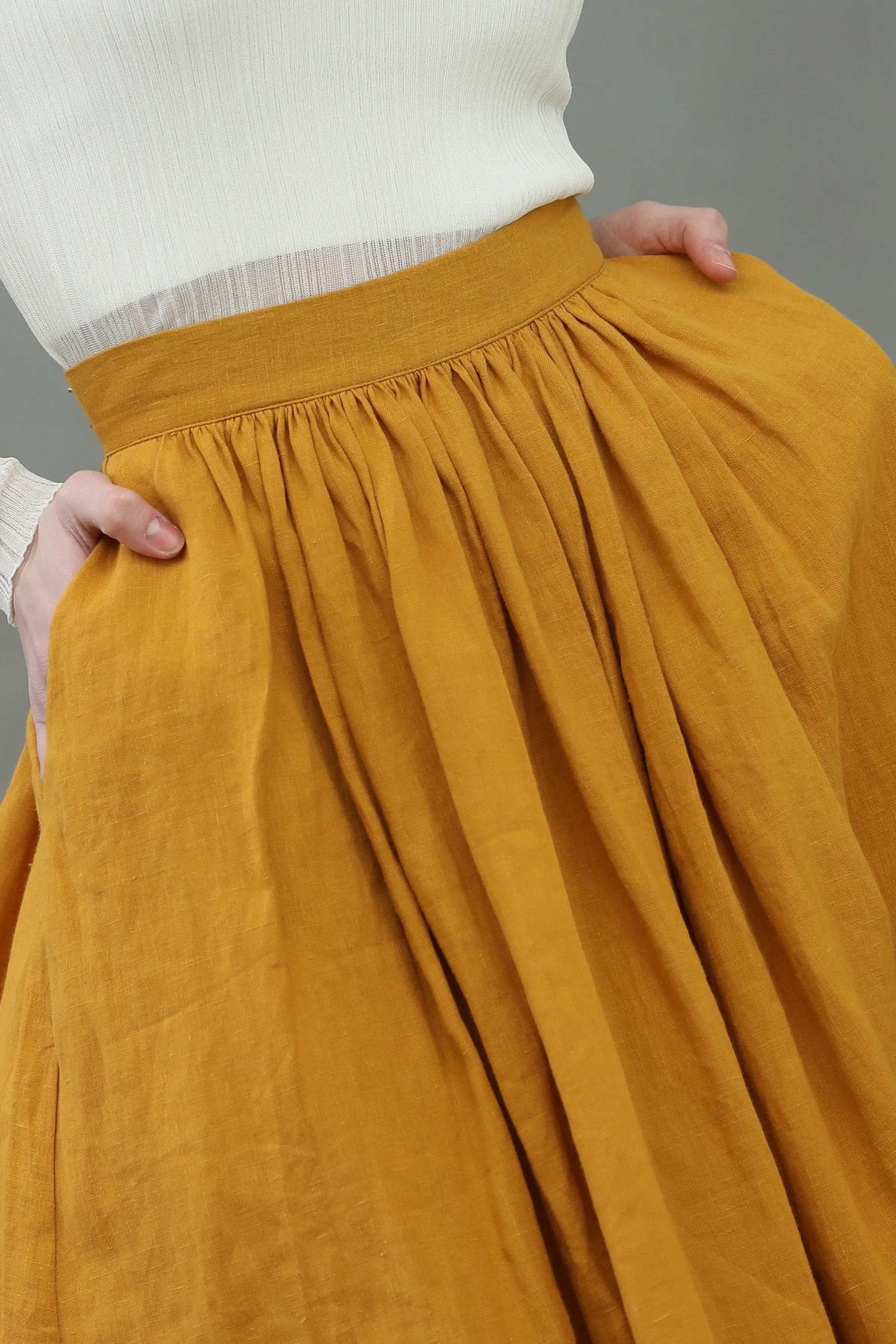 Daisy 03 | Pastel Green Linen Skirt