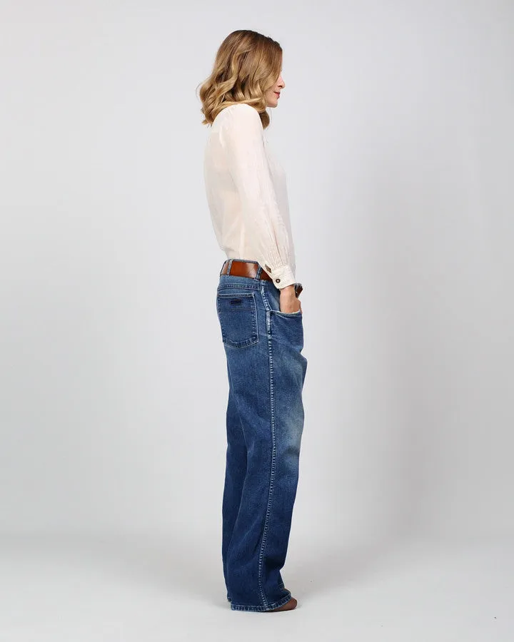 Distressed 70s Boyfriend Jeans