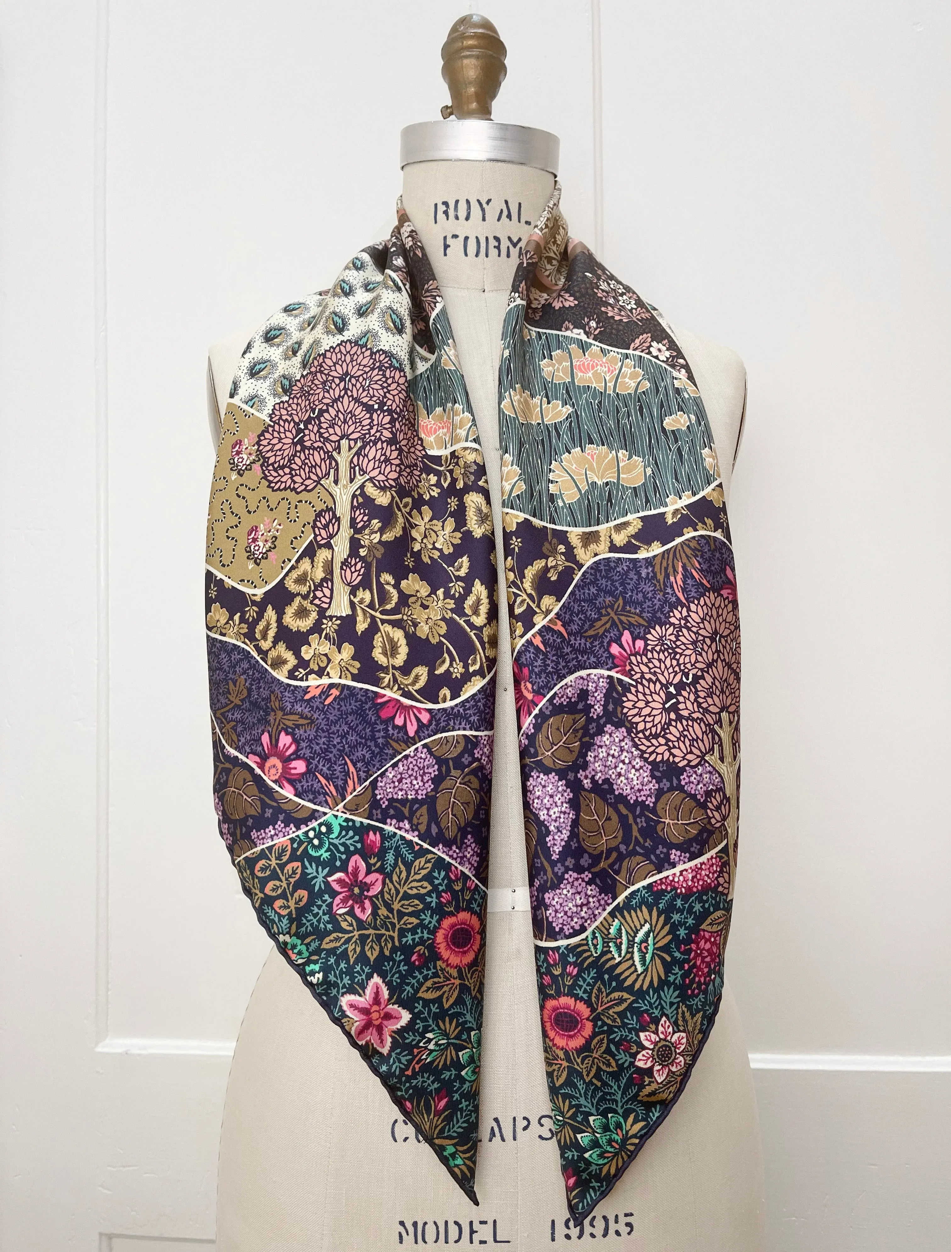 Elwyn New York Catskill Moonrise Scarf