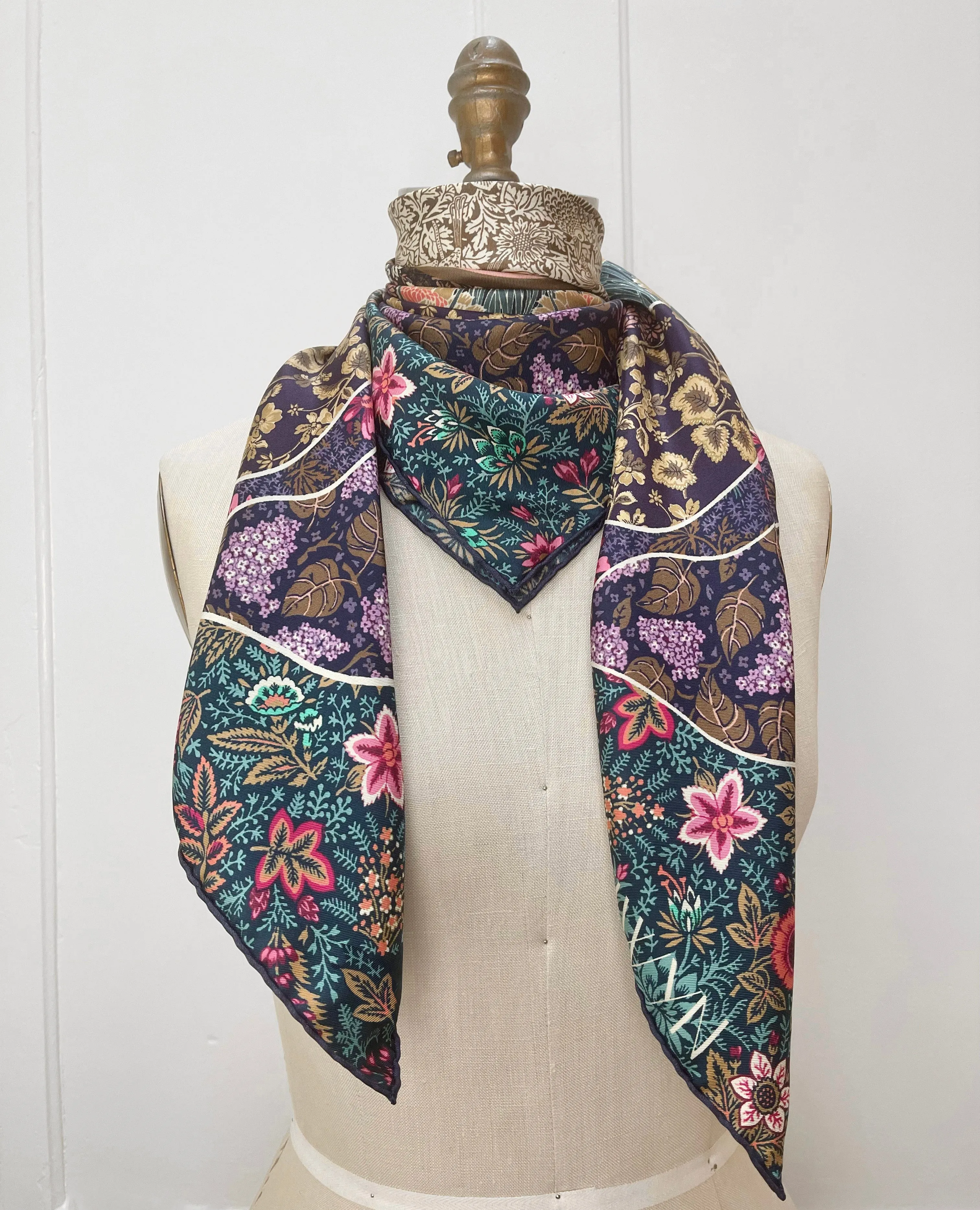 Elwyn New York Catskill Moonrise Scarf