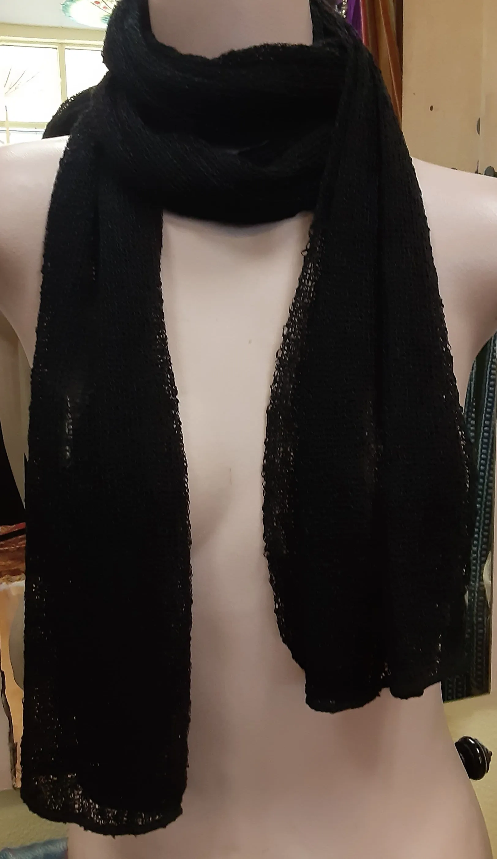 Nubby Knit Scarf - Black