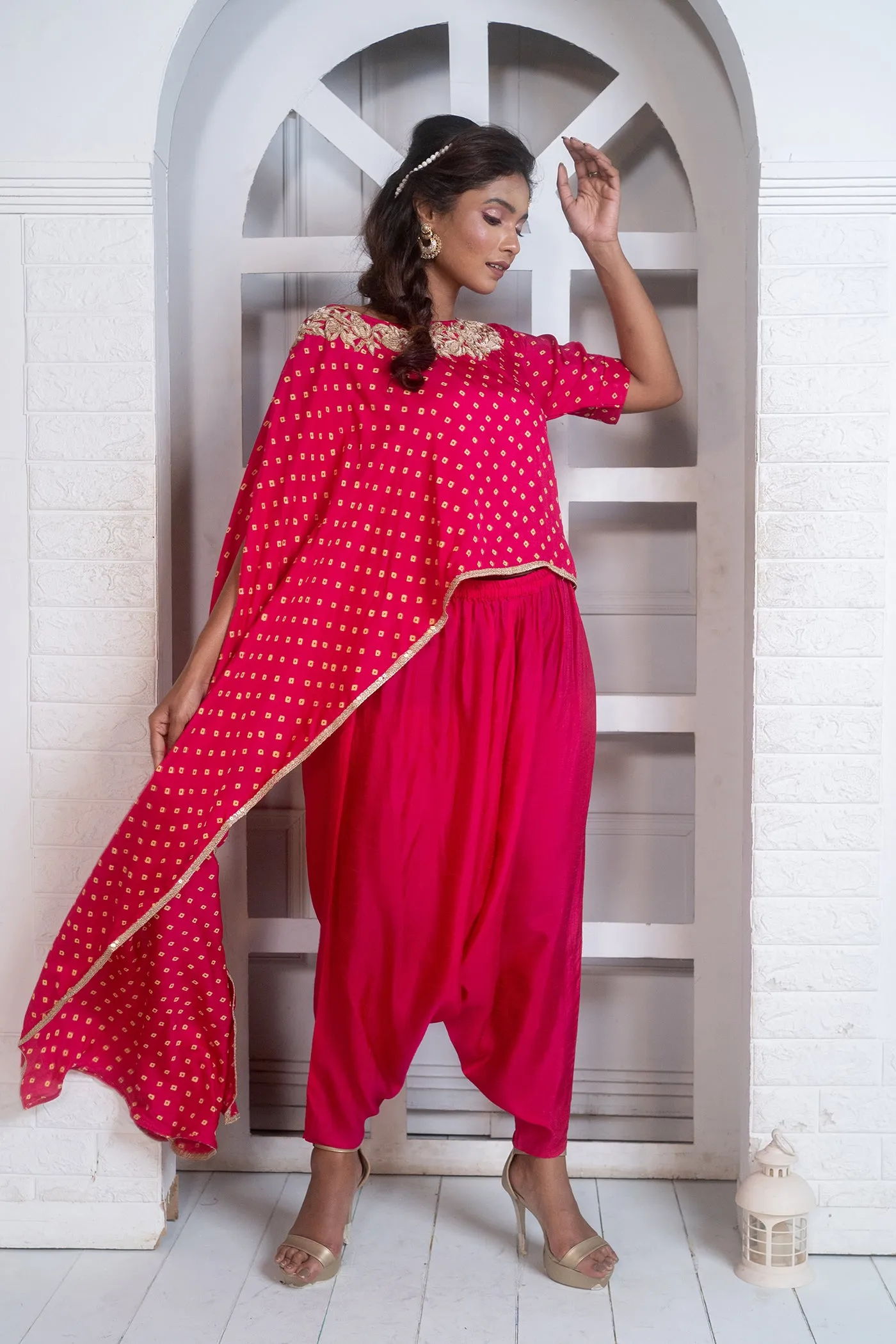 Pink Cape With Attached Inner And Harem Pant