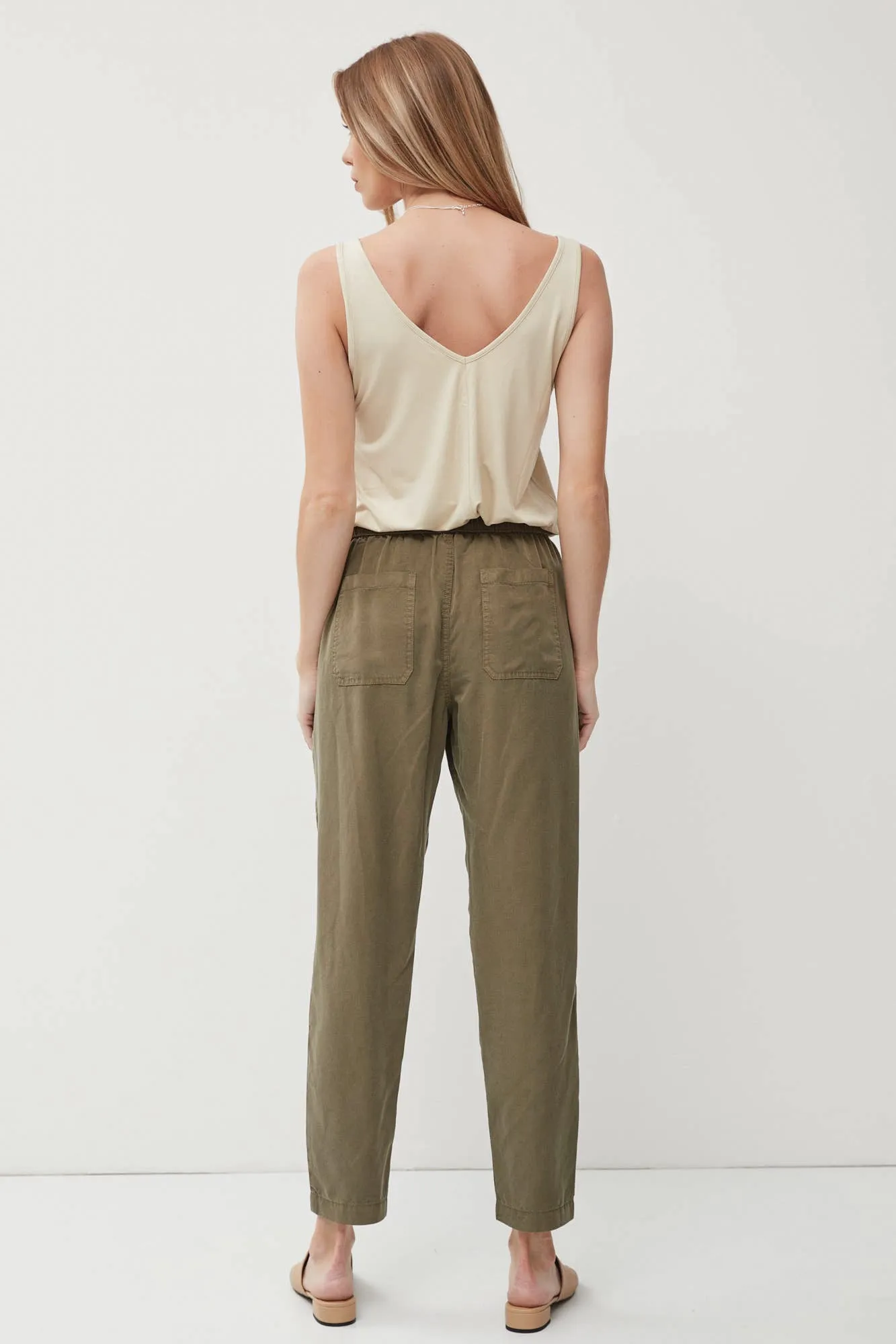 THE LARA PANT | DK OLIVE