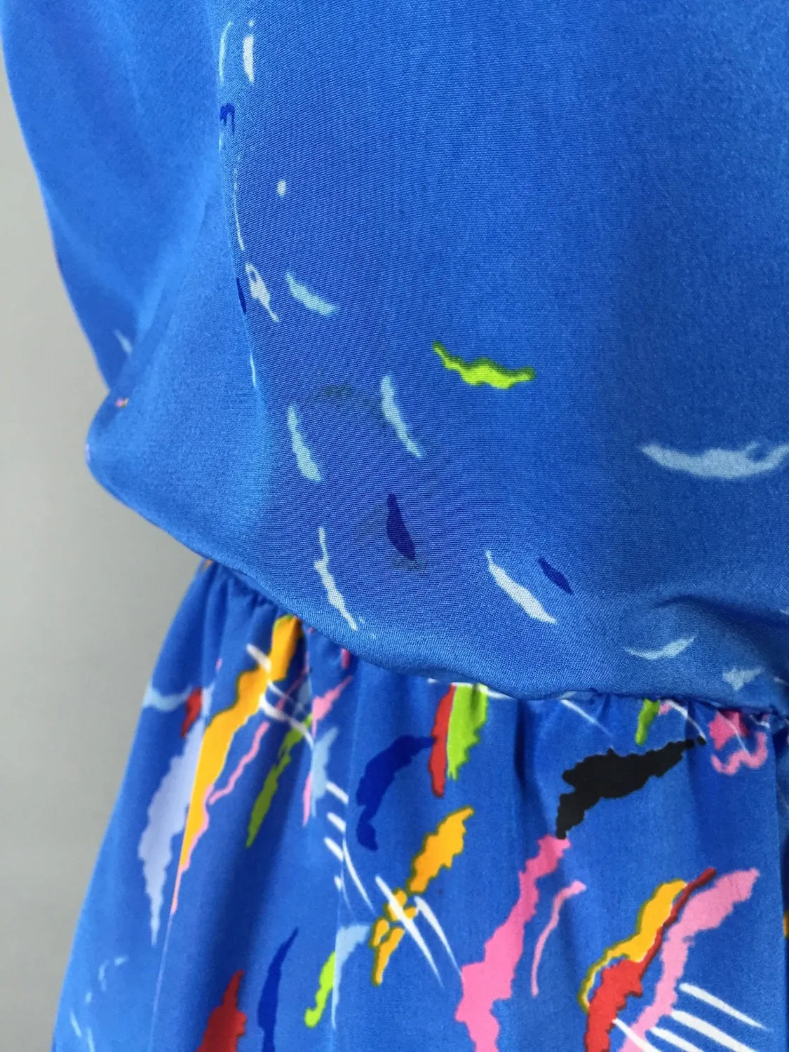 Vintage 1980s Dress / Blue Novelty Print Day Dress