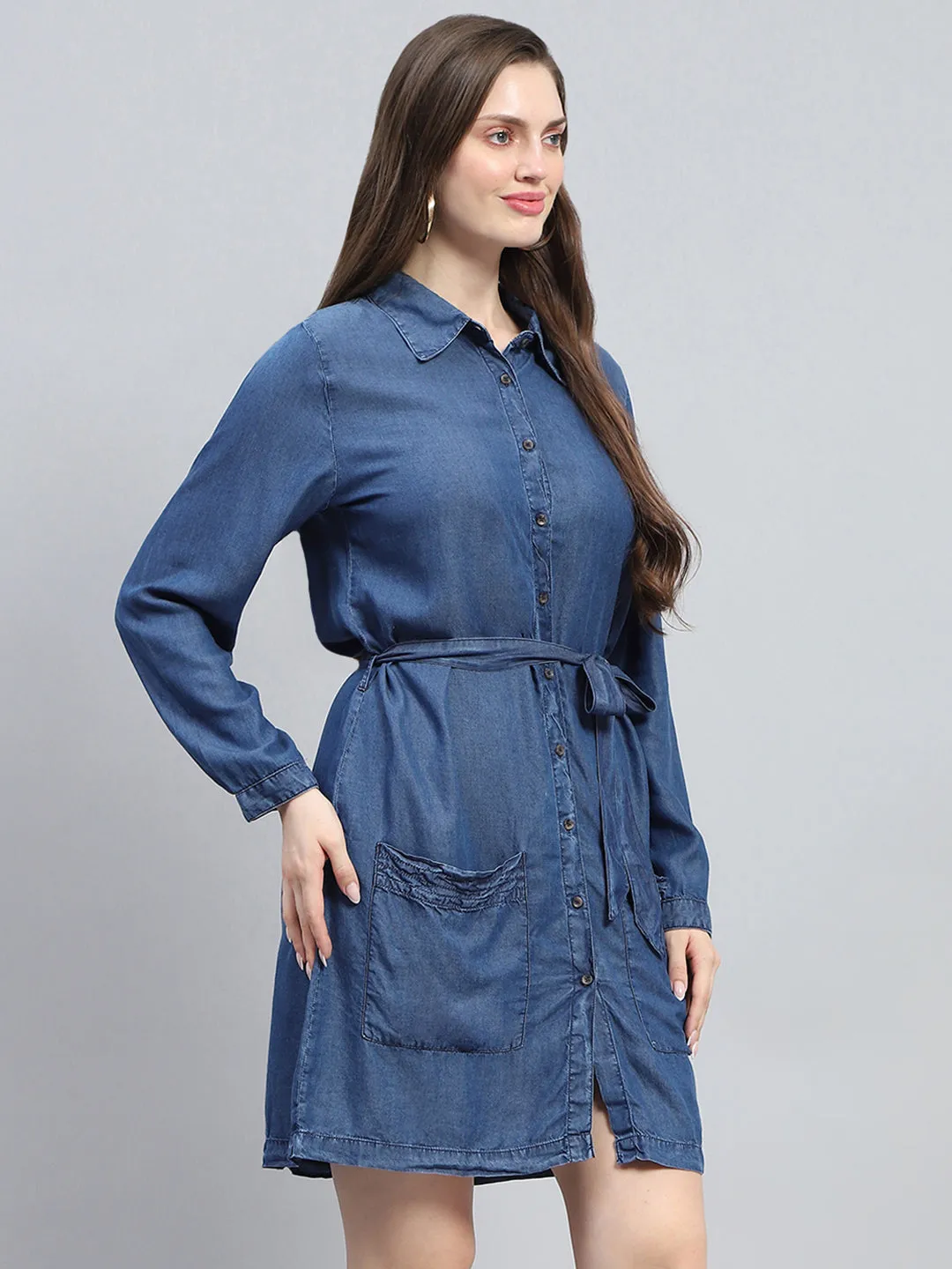 Women Blue Solid Collar Full Sleeve Tunic